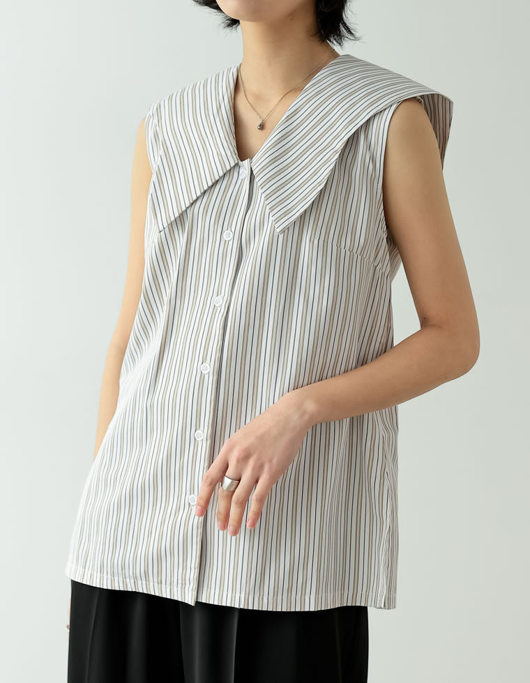 ユリウス　ノーカラーベスト 美品　L XSサイズあり【Glossy/グロッシー】バストジッパー/ ビジュー