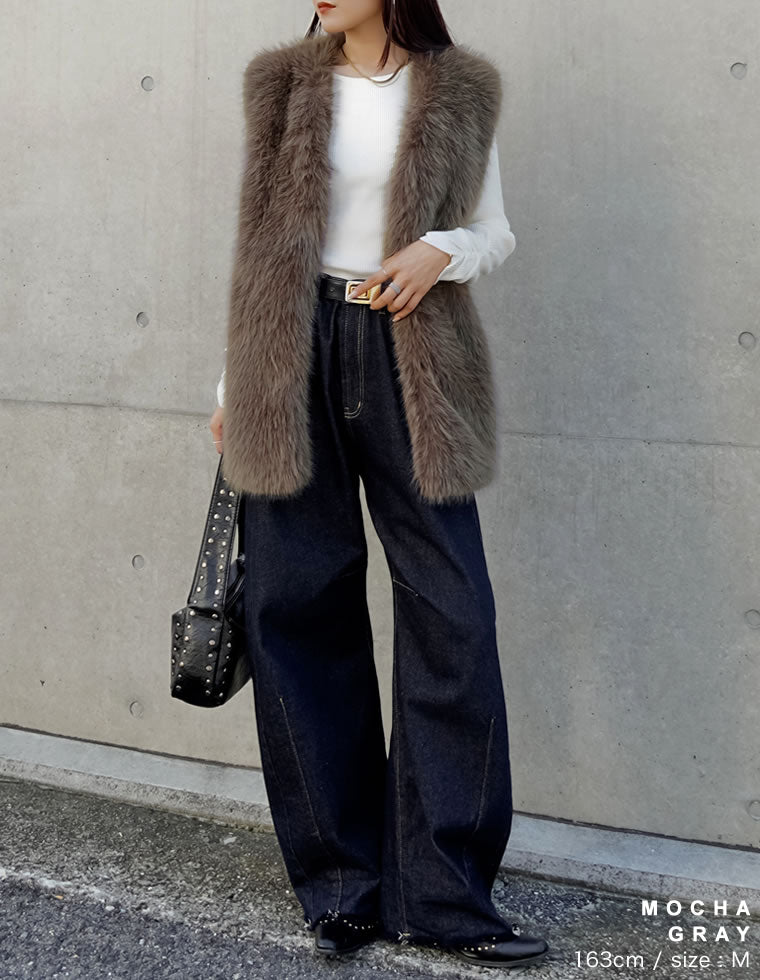 【完売品】今期⭐︎フェイクファーベスト トレンド/モード】フェイクファーベスト（ベスト） | UNTITLED（アン