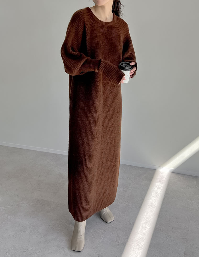 【大人気】SANDRO リブ編み かぎ針編みニット ミディワンピース SANDRO リブ編み かぎ針編みニット ミディワンピース | THE