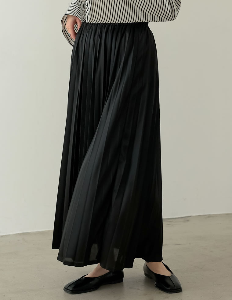 Catherine Regehr キャサリンレジェ　シルク　ロングスカート　黒 シャイニープリーツロングスカート - スカート通販 | 人気レディース