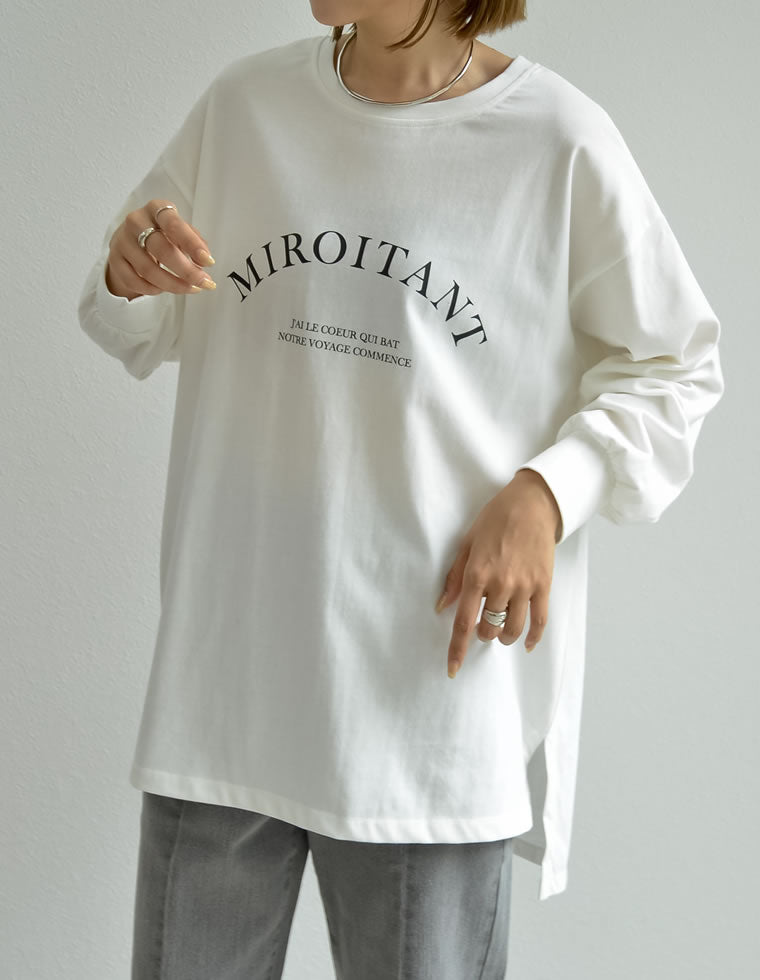 フロントロゴプリント長袖ロングTシャツ