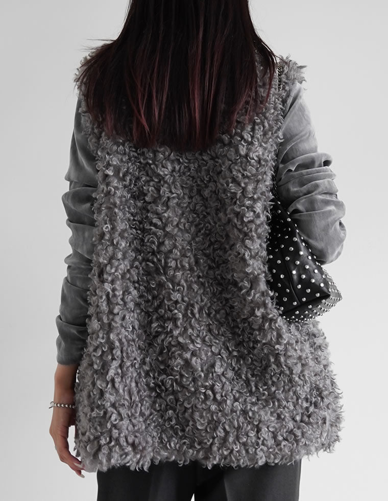 CLORE+ プードルベスト　チャコールグレー エコファーorプードルファーショート丈ジップベスト [C7128