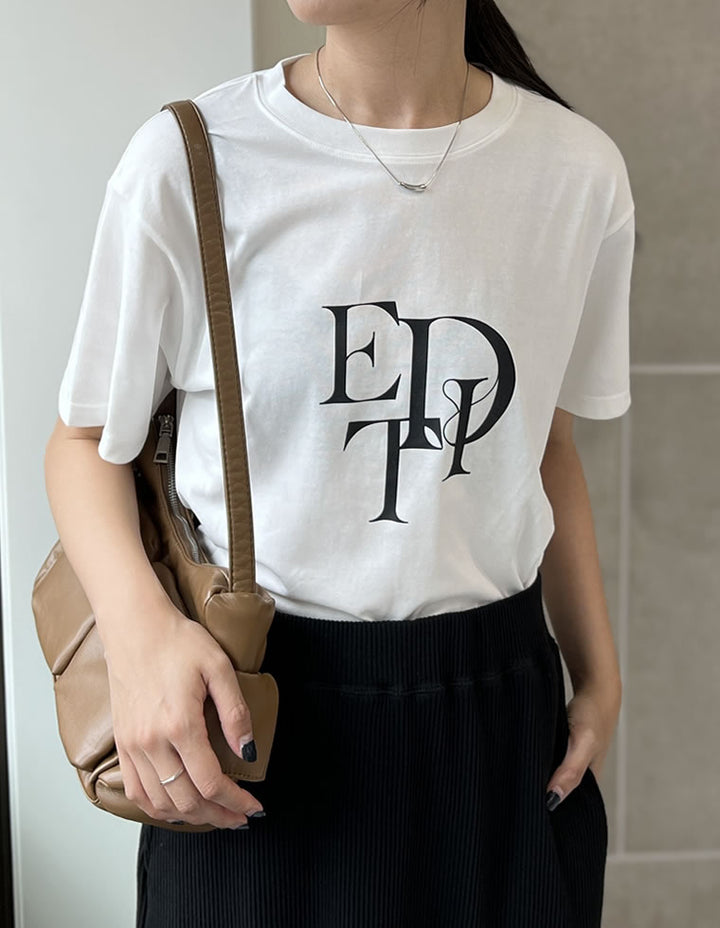 【TIME SALE 30%OFF ¥2,499⇒¥1,749】[華奢見えが叶う][着た瞬間ひんやり][接触冷感][UVカット]スタックロゴプリントTシャツ[mb] トップス 人気レディースファッション通販 リエディ