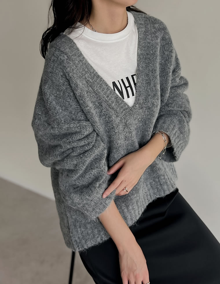 深Vネック起毛MIXブークレニットトップス - トップス通販 | 人気