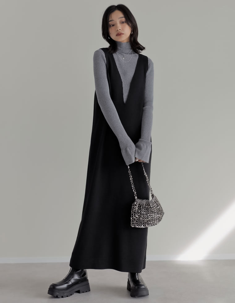 News | ebure(エブール) ebure 裏毛編みニット Iラインワンピース