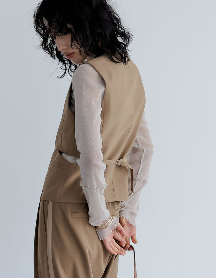 【TIME SALE 40%OFF ¥4,298⇒¥2,578】ライトツイルサイドカッティングVネックベスト トップス 人気レディースファッション通販 リエディ