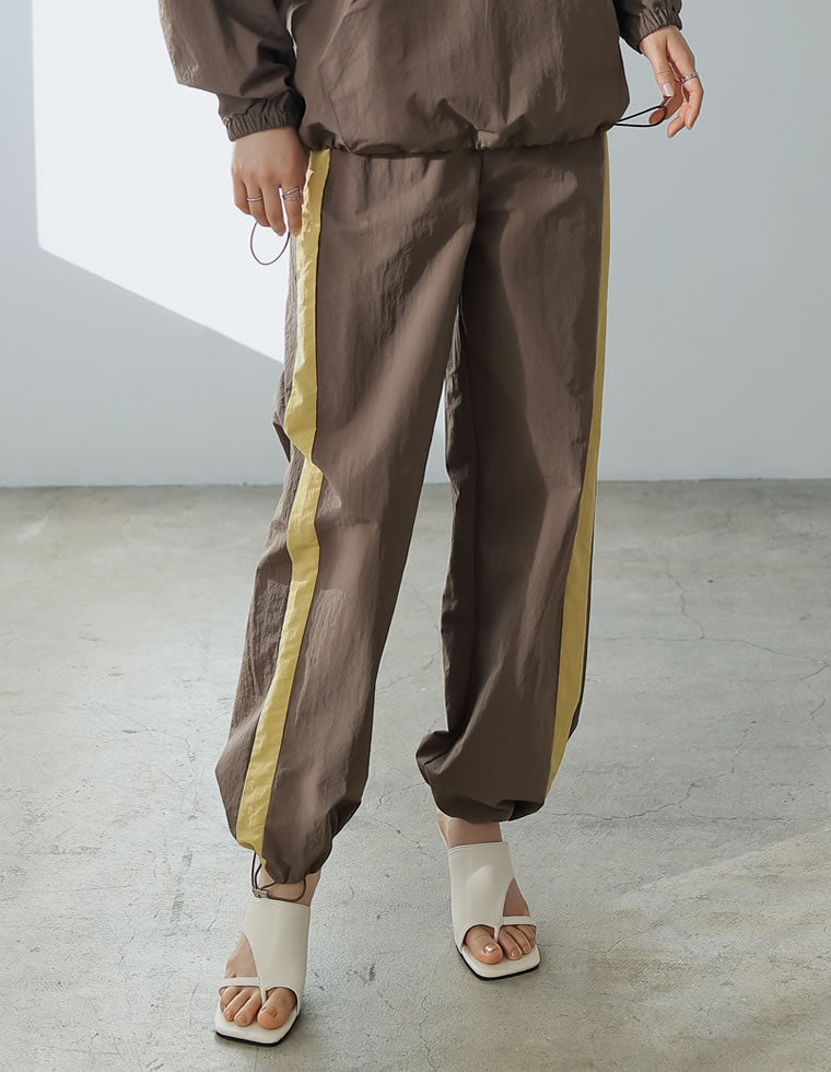 新品未使用サイズ5【PGG】サイドロゴ タフタジョガーパンツ ナイロンタフタ配色ジョガーサイドラインパンツ - パンツ通販 | 人気