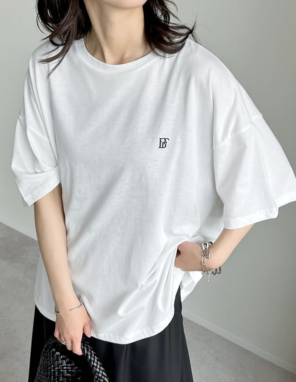 【限定TIME SALE 30%OFF ¥2,998⇒¥2,098】ワンポイント刺繍オーバーサイズTシャツ[mb]