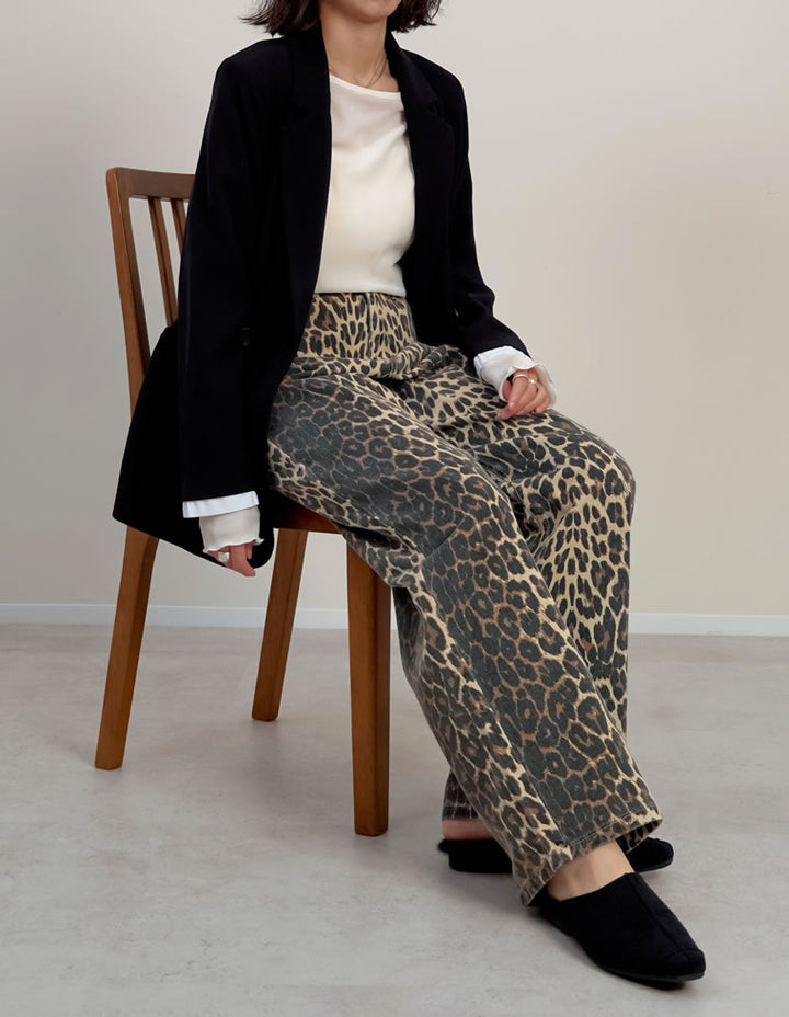 【TIME SALE 10%OFF】[低身長/高身長サイズ有]選べる無地orレオパードカツラギワイドストレートパンツ パンツ 人気レディースファッション通販 リエディ