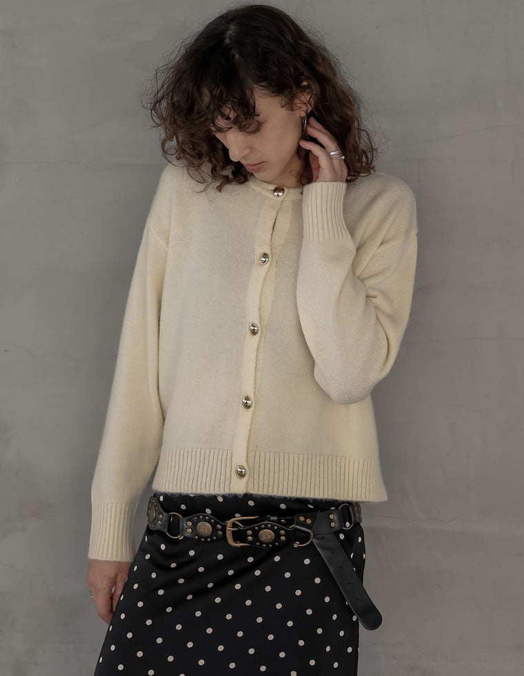 金ボタンニットカーディガン - トップス通販 | 人気レディース