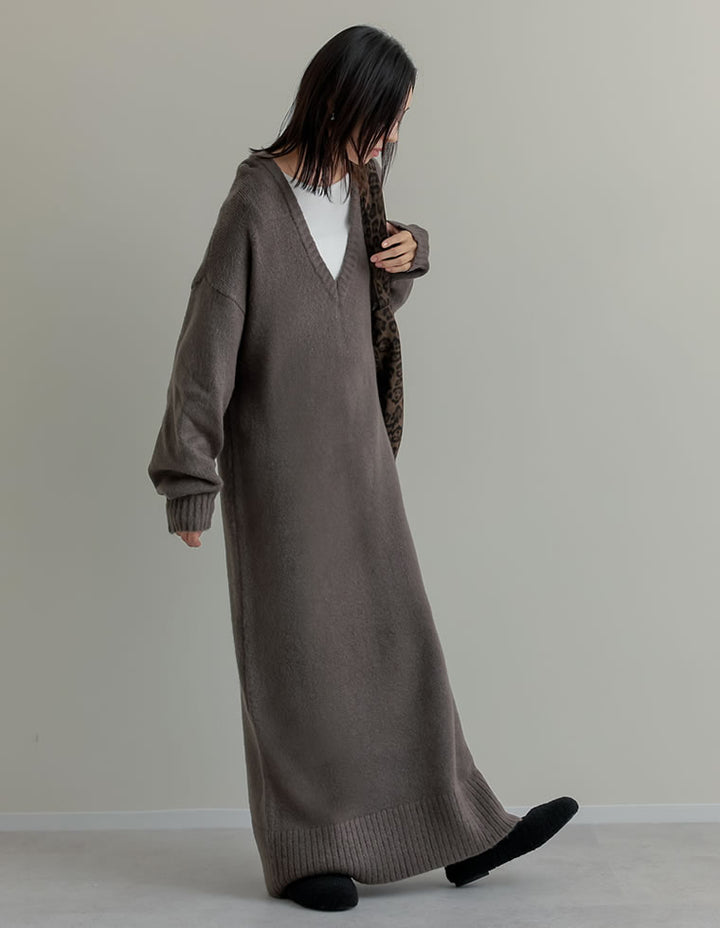 [新色追加][低身長サイズ有][体型カバー][洗濯機で洗える]Vネックブークレニットワンピース ワンピース 人気レディースファッション通販 リエディ