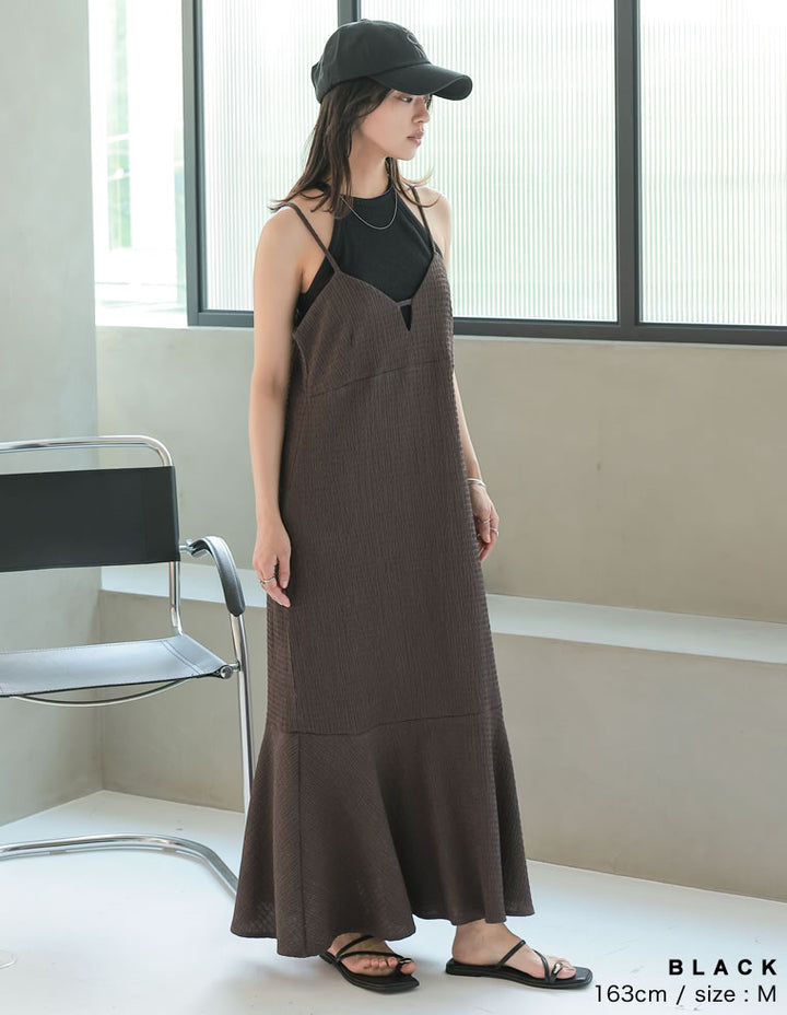【TIME SALE 35%OFF ¥2,998⇒¥1,948】[2025 SUMMER COLLECTION]テレコリブホルターネックカップ付きタンクトップ[返品交換不可][mb] トップス 人気レディースファッション通販 リエディ