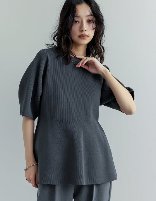 【FINAL SALE 29%OFF】スポンジニットペプラム半袖トップス