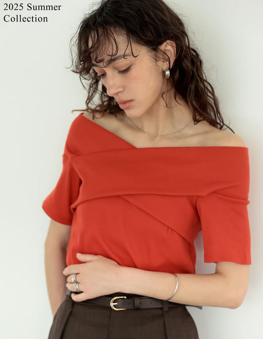 《今だけ！2BUY15%OFFクーポン対象》[2025 SUMMER COLLECTION]2WAYリブカットソーオフショルクロスデザイントップス[mb]