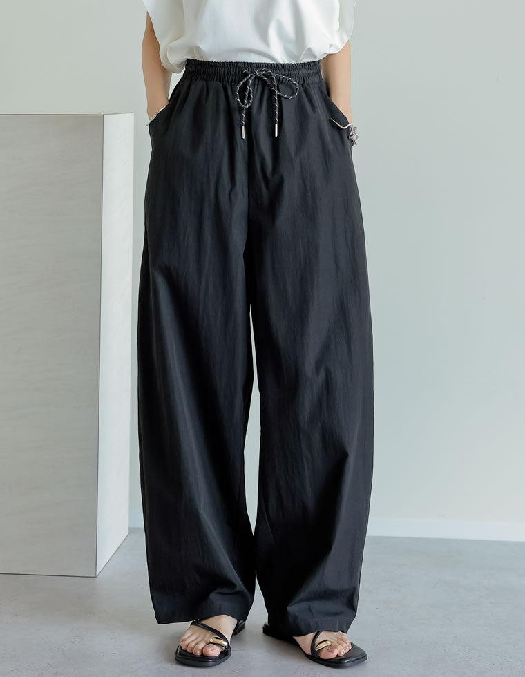 Mal.ライブコマース　レレレさん配信 新品　未使用　カーブパンツ Mal.ライブコマース レレレさん配信 新品 未使用 カーブパンツ