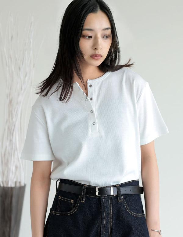 《期間限定！2BUY15%OFFクーポン対象》【SUMMER TIMESALE 10%OFF ¥3,747⇒¥3,372】テレコリブドットボタンヘンリーネックTシャツ[mb]