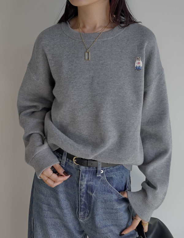 ワンポイントベア刺繍スウェットライクニットプルオーバー
