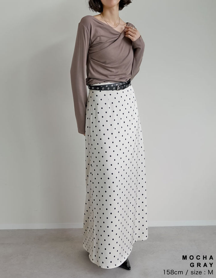 【クーポンで20%OFF ¥3,747⇒¥2,997 】〖クーポンコード：SH_20_250908〗[2025AW COLLECTION]リブカットソードレープオフショルトップス