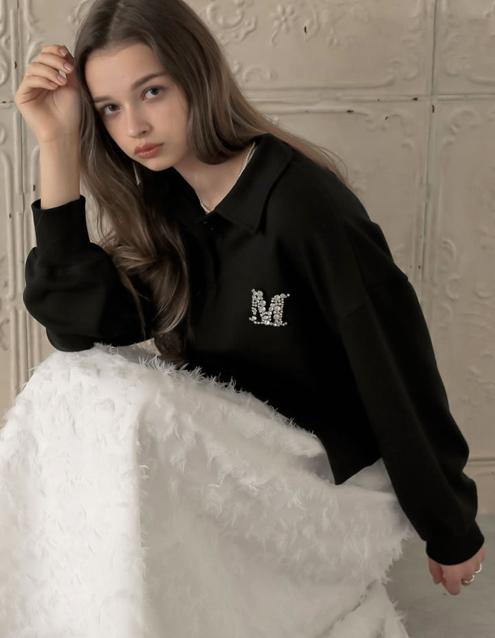 [MEISM by Re:EDIT][2025AW PRE ORDER]Mロゴビジューポロスウェットトップス トップス 人気レディースファッション通販 リエディ