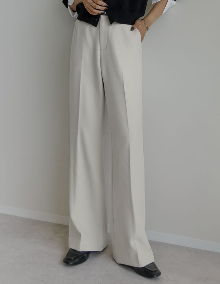 [2025AW COLLECTION][低身長/高身長サイズ有][アルガンオイル加工]微起毛ツイルセミフレアパンツ パンツ 人気レディースファッション通販 リエディ