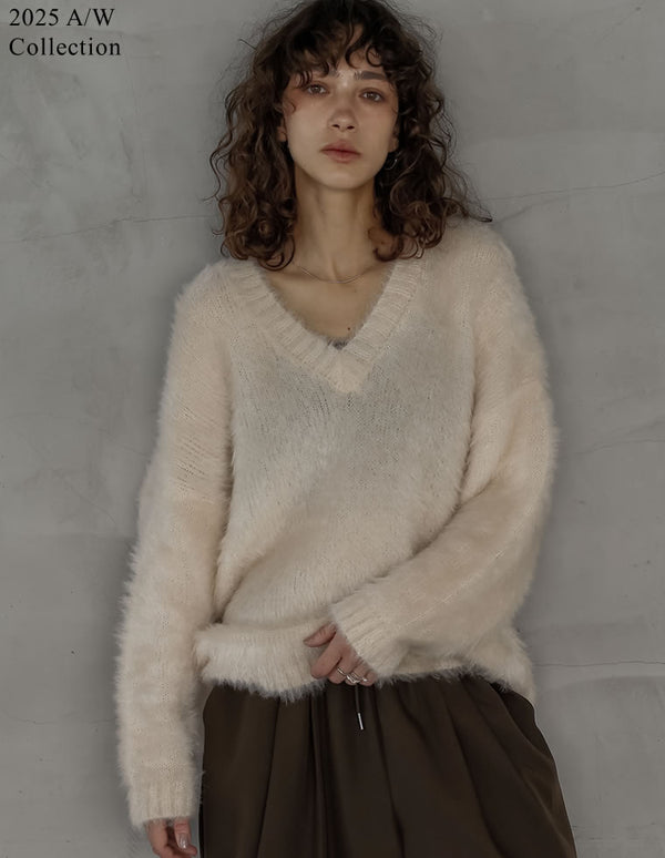 [2025AW COLLECTION]ネコヤーンVネックニットプルオーバー