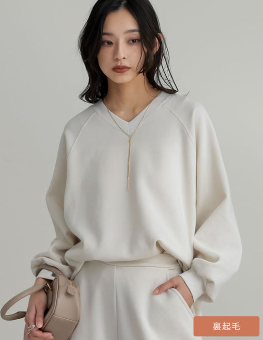 裏起毛Vネックプルオーバー