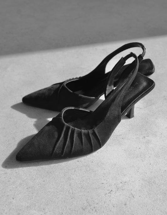 タックデザインミュールパンプス