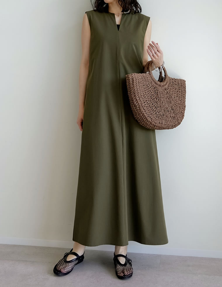 タフタキーネックノースリーブワンピース - ワンピース通販 | 人気