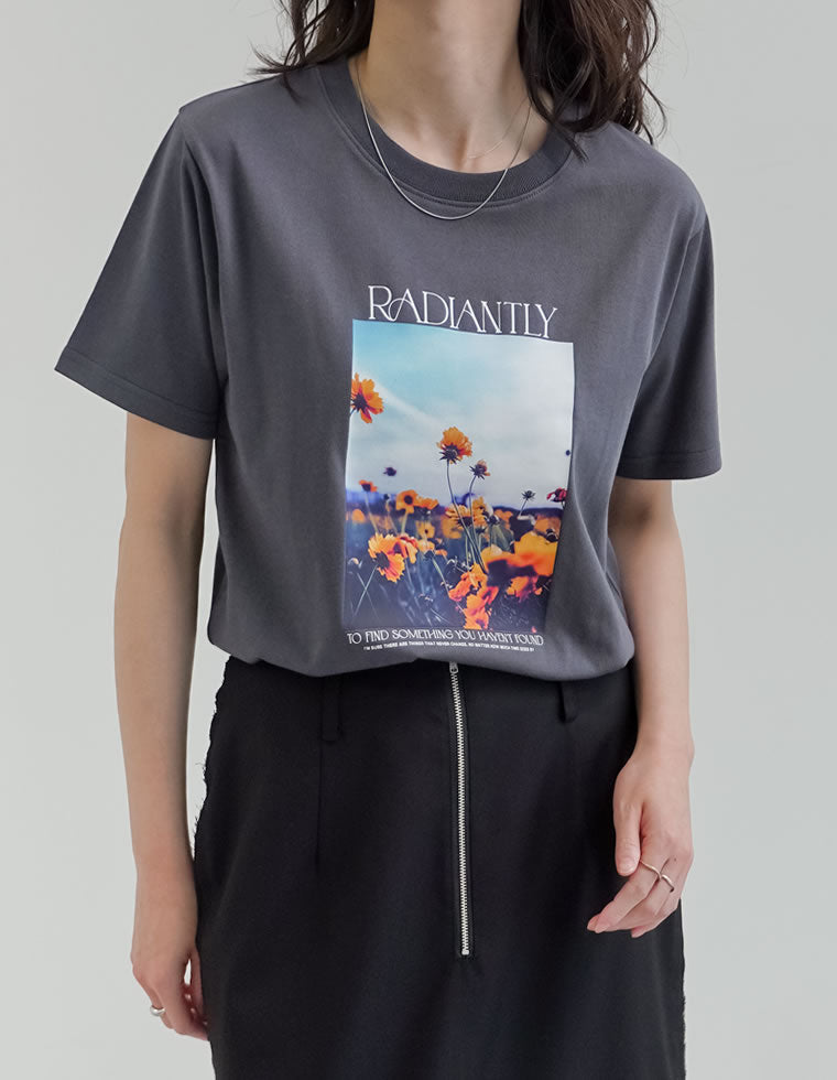 フラワーフォトプリントTシャツ - トップス通販 | 人気レディース