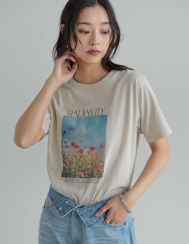 フラワーフォトプリントTシャツ - トップス通販 | 人気レディース