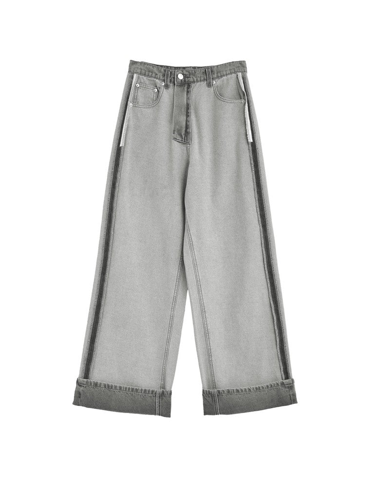 ワイドストレートリバースデニム