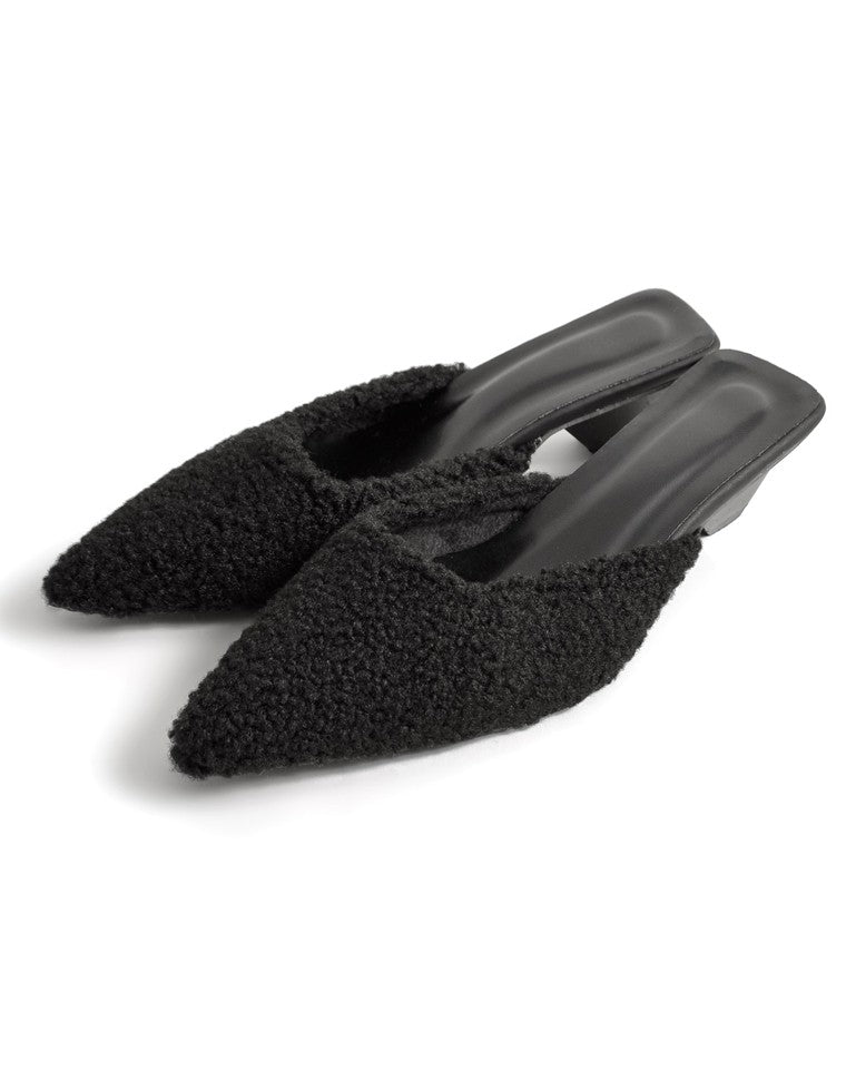 フェイクファーorボアミュール