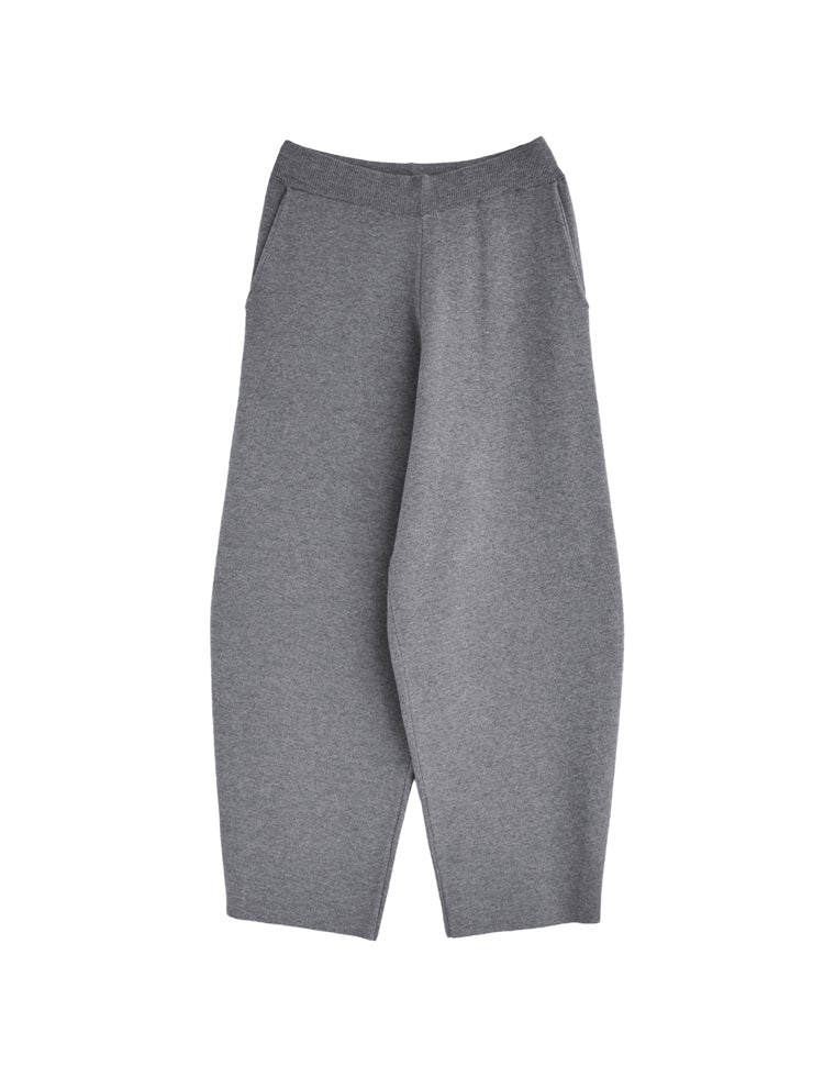ニットバレルレッグカーブパンツ