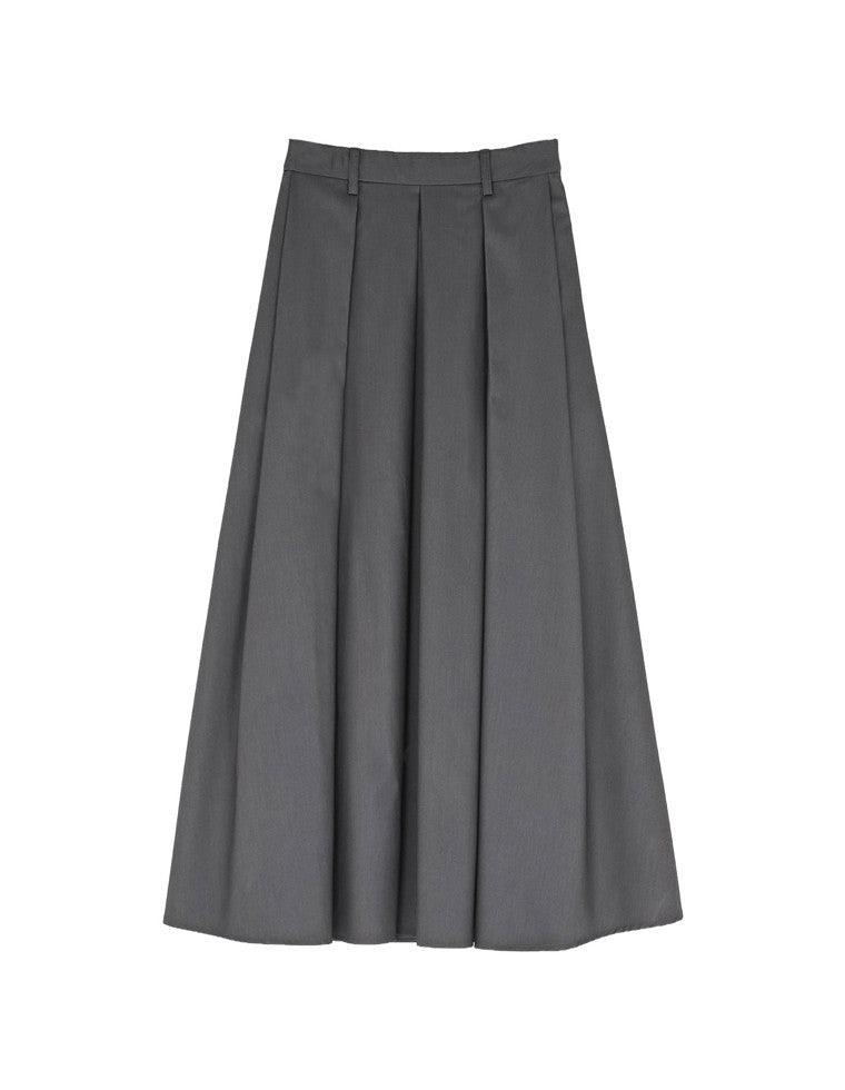 タックボリュームフレアスカート