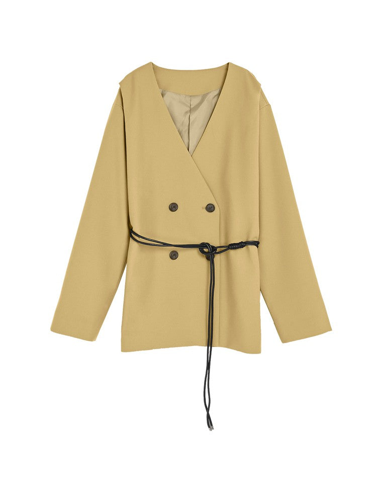 レザーベルト付ツイルノーカラージャケット