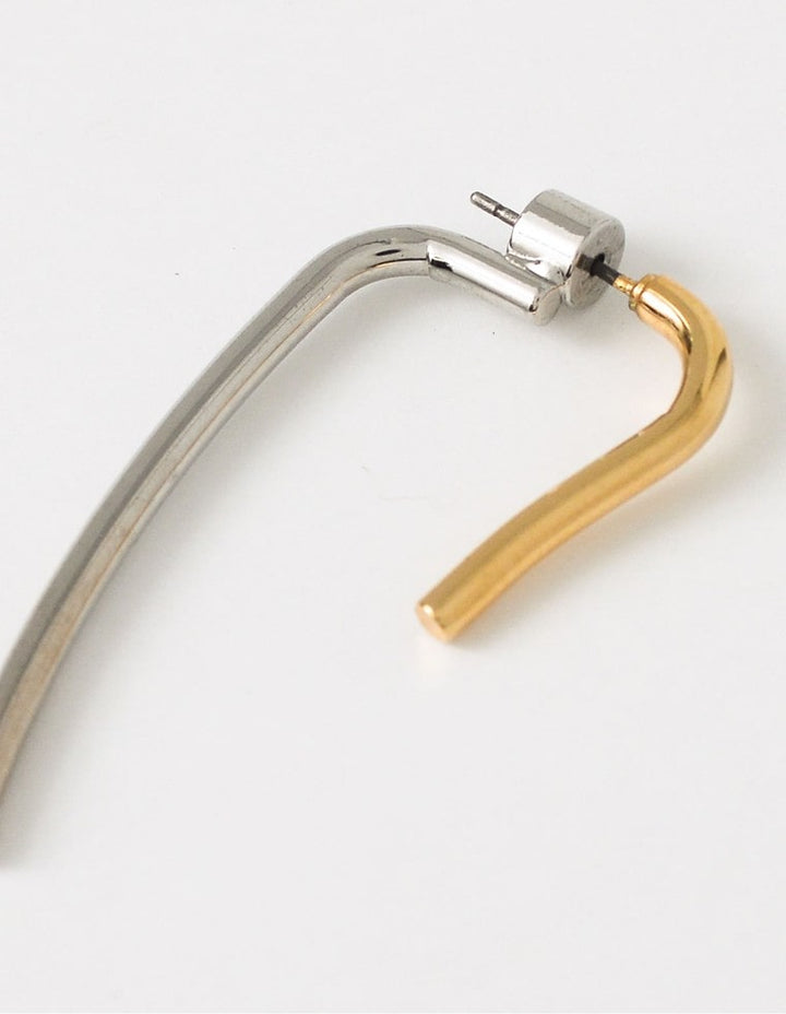 [AnkA moore（アンカムーア）][低アレルギー対応]ツインカラーダブルフェイス変形ピアス[返品交換不可] アクセサリー レディースファッション通販 リエディ