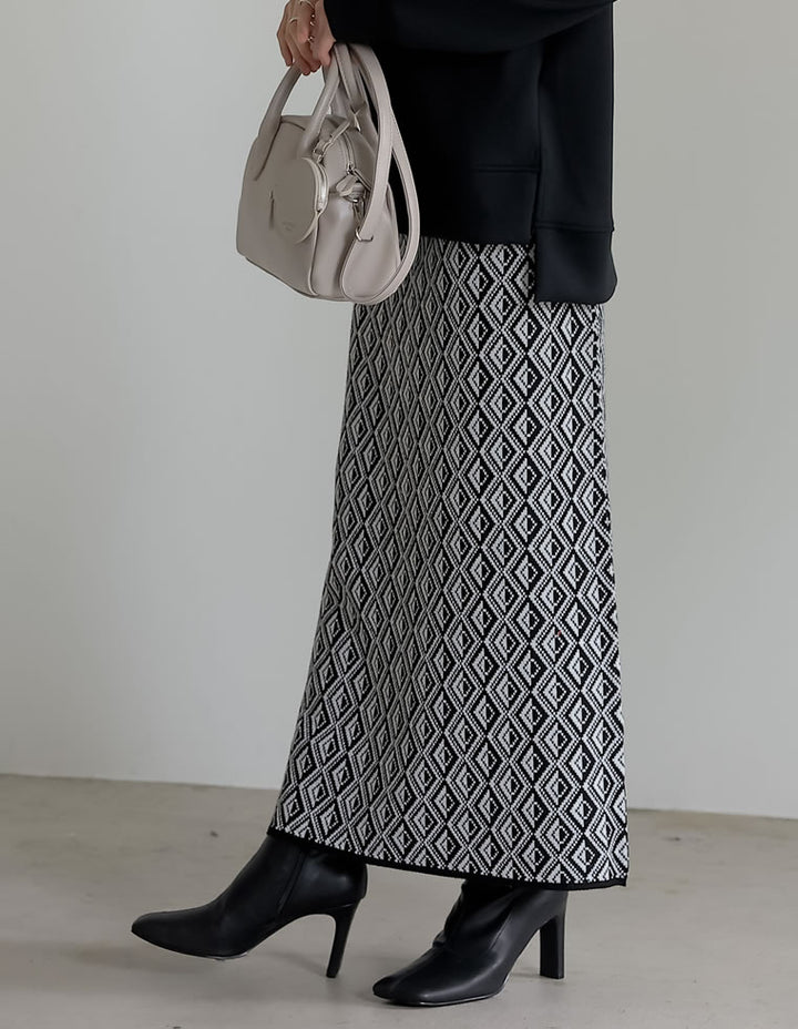 [低身長向けSサイズ有]総柄ジャガードニットタイトスカート スカート レディースファッション通販 リエディ