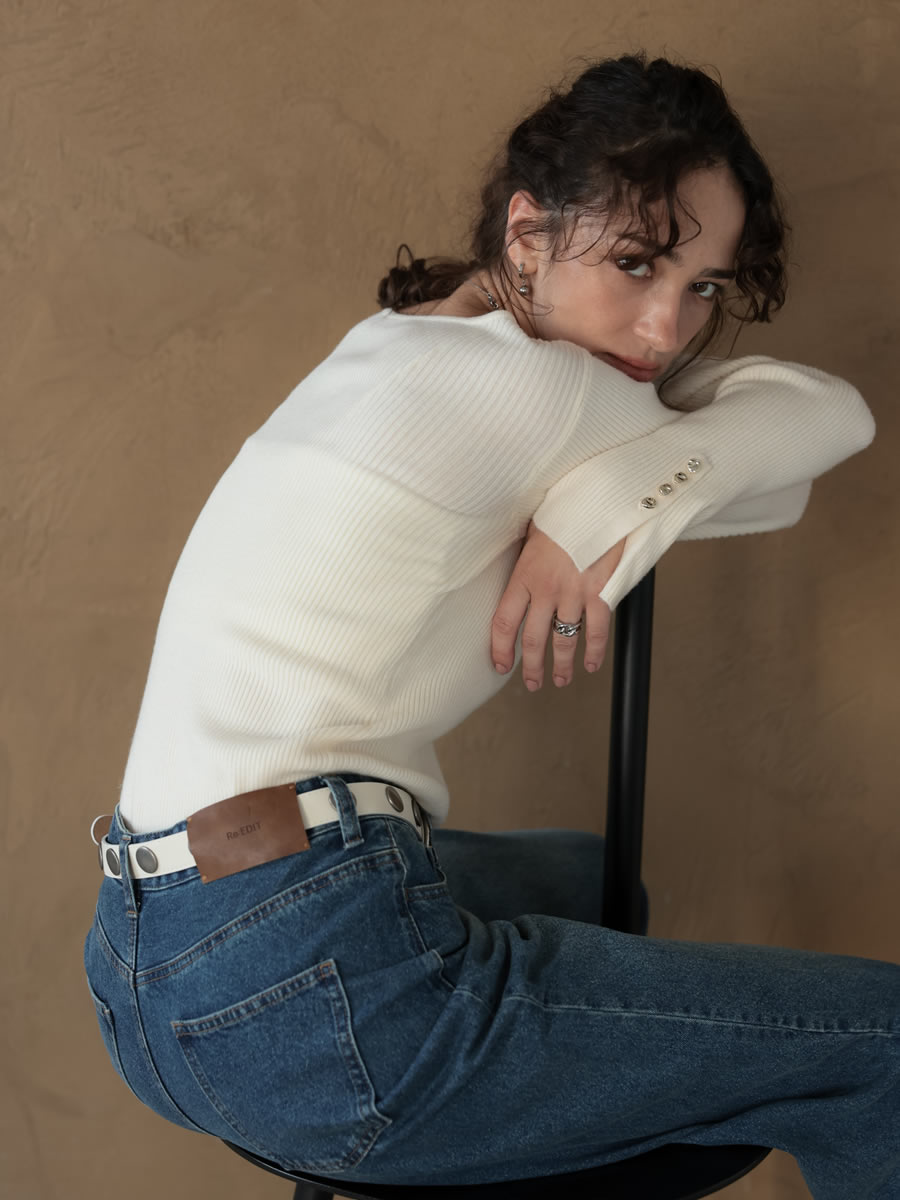 LOOK 01