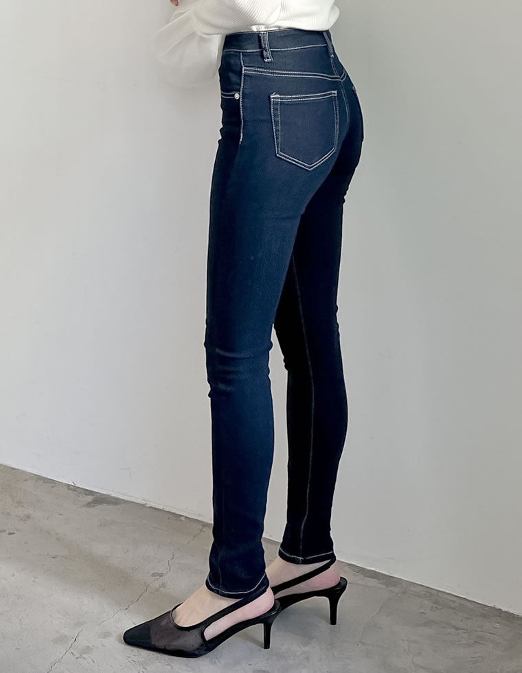 ストレッチスキニーデニムパンツ