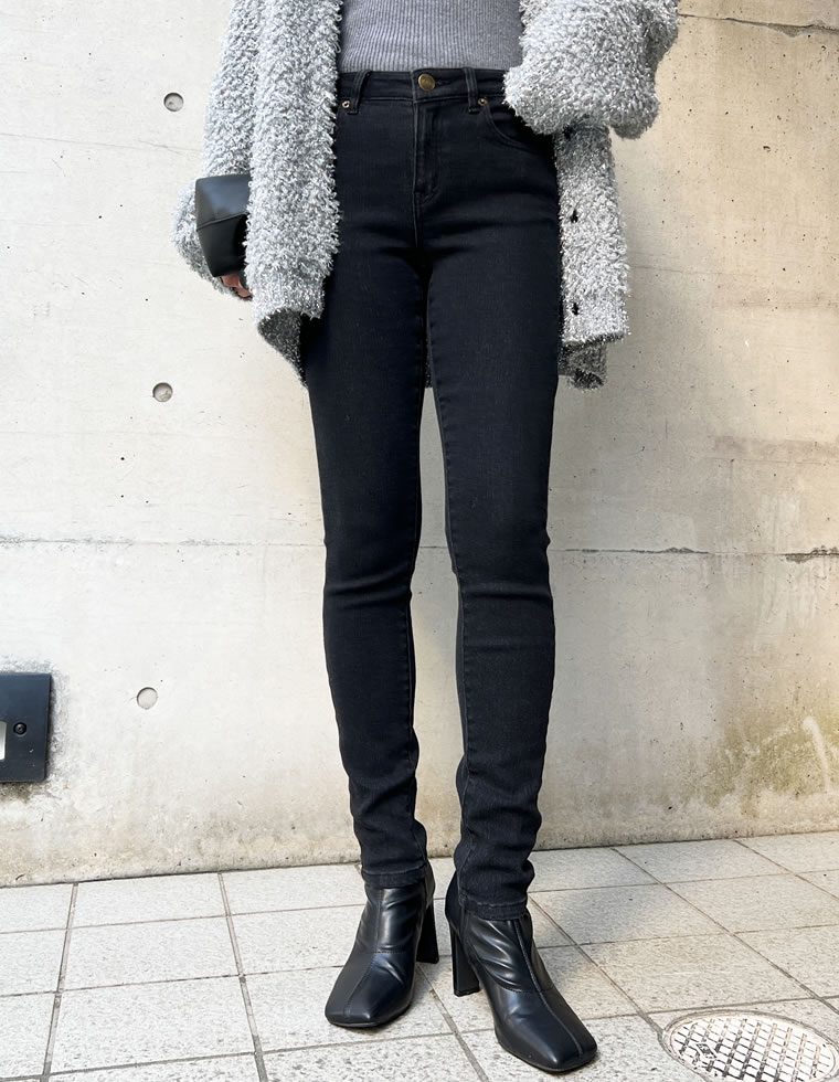 裏起毛ストレッチスキニーデニムパンツ