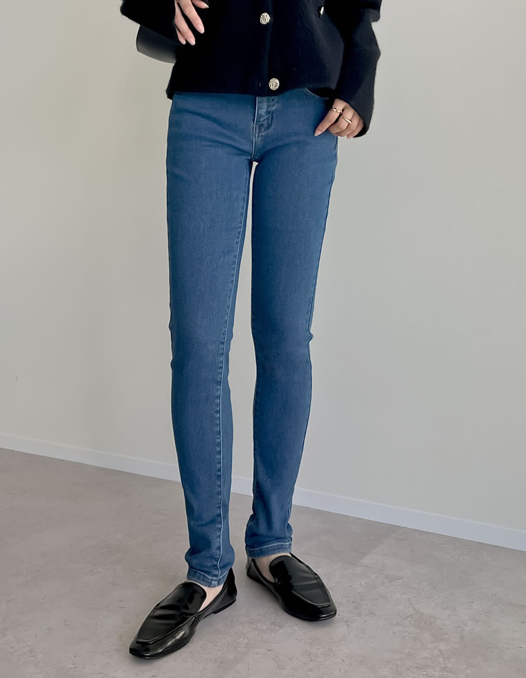 裏起毛ストレッチスキニーデニムパンツ