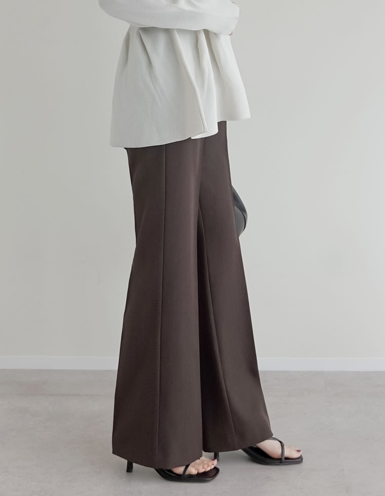 ストレッチツイルスリットパンツ