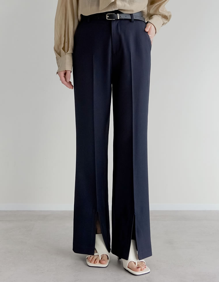 ストレッチツイルスリットパンツ