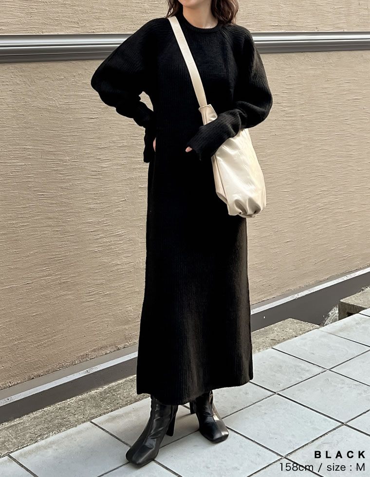 指穴リブニットワンピース