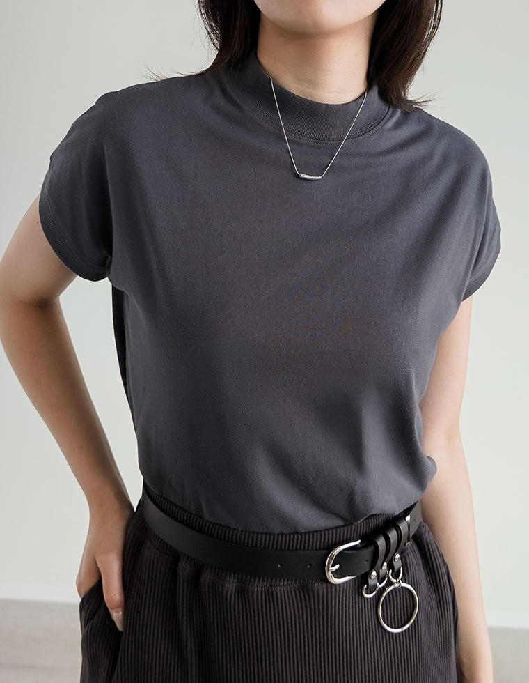 モックネックフレンチスリーブTシャツ