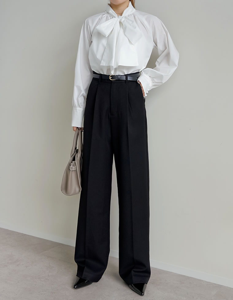 ストレッチツイルタックワイドパンツ