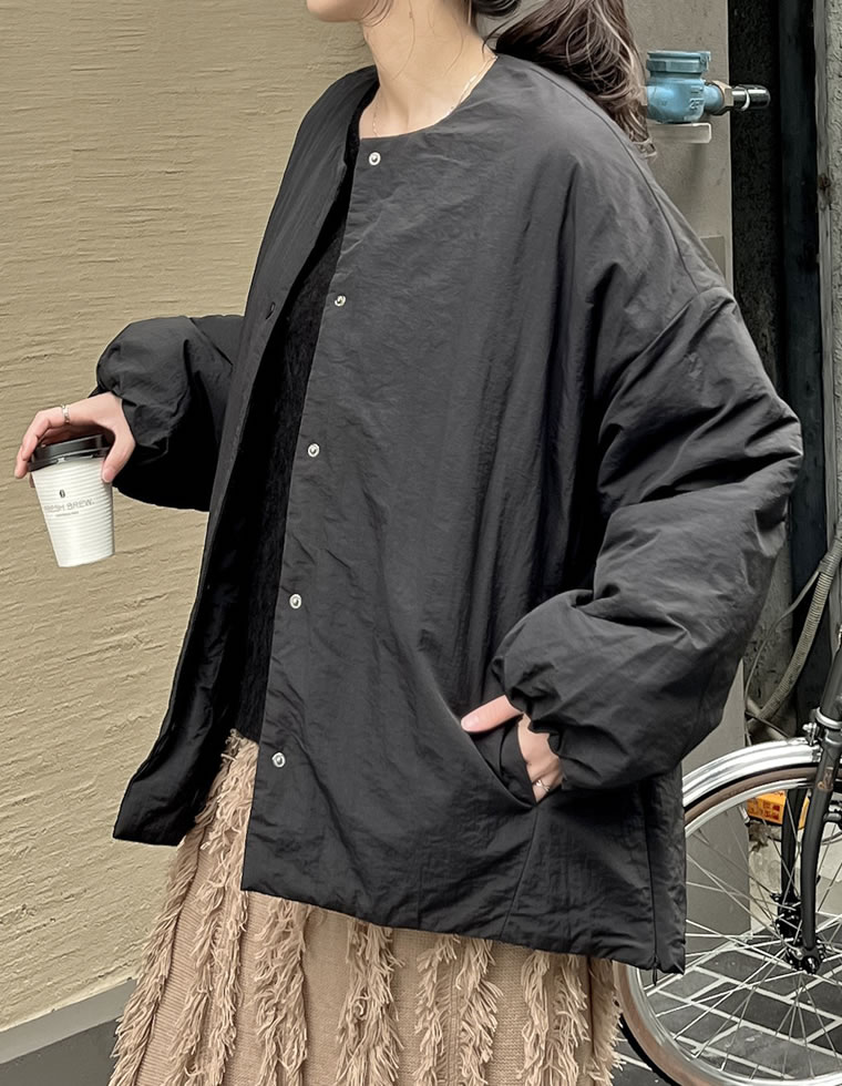 オーバーサイズサイドジップノーカラー中綿ジャケット