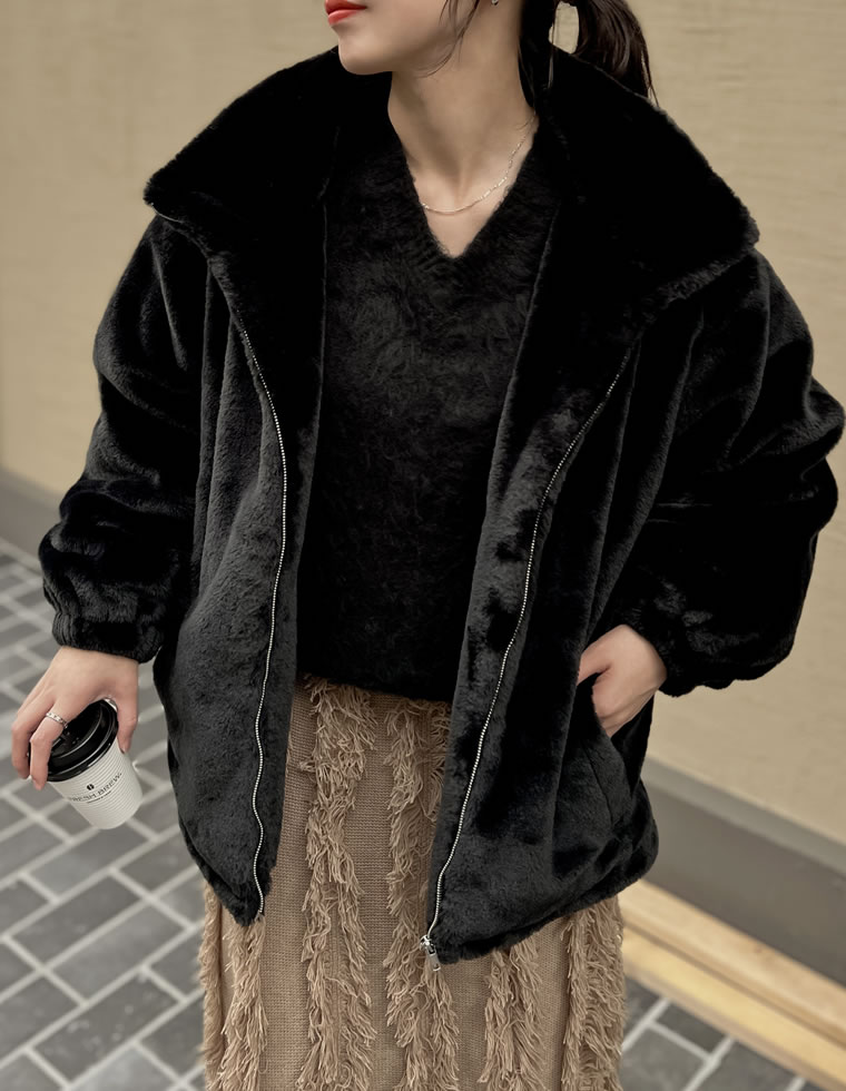 ハイネックドロスト付きフェイクファージャケット