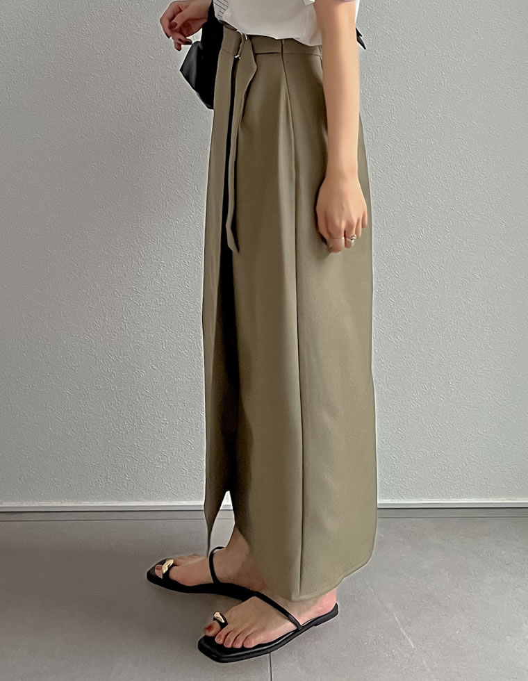 ドライタッチラップベルトナロースカート