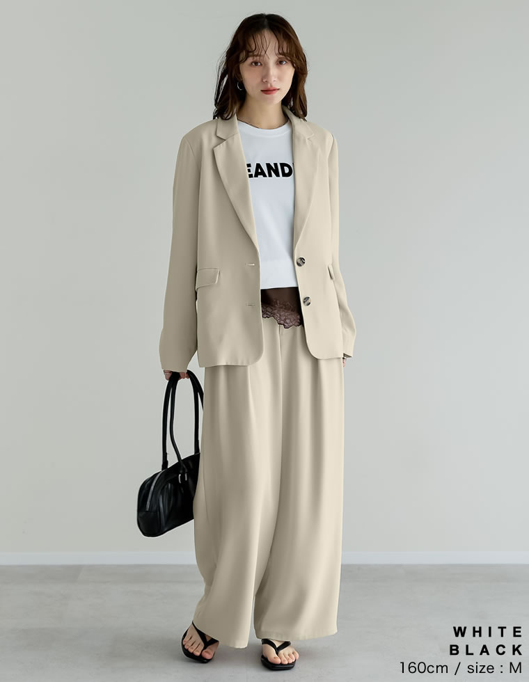 フロッキーゴシックロゴTシャツ